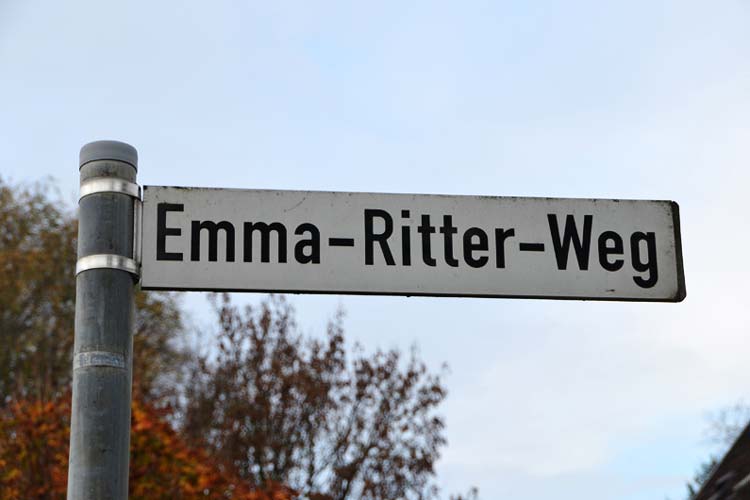 Die Malerin Emma Ritter ist eine von 74 Namenspaten, die in der fragwürdigen Liste auftaucht.