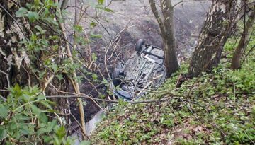 unfall-pkw-boeschung