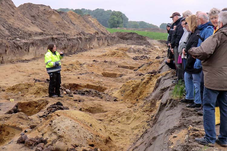 rchäologische Veranstaltungen zu den Ausgrabungen in Ganderkesee-West werden im Herbst stattfinden.