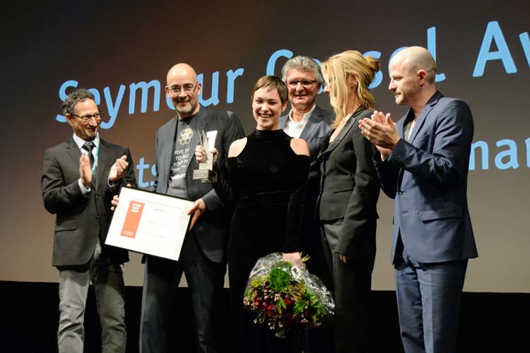 Der Seymour Cassel Award für die Beste Schauspielerin wurde an Victoria Schulz für ihre Leistung in Christian Froschs Von jetzt an kein Zurück vergeben