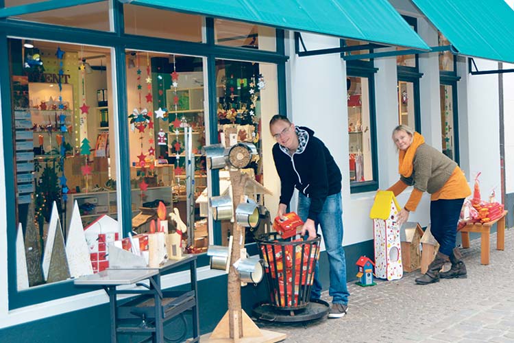 Das Kaufhaus der Werkstätten mit seinem hochwertigen Angebot und zahlreichen Arbeitsplätzen für Menschen mit Beeinträchtigung zieht im März an den Julius-Mosen-Platz.