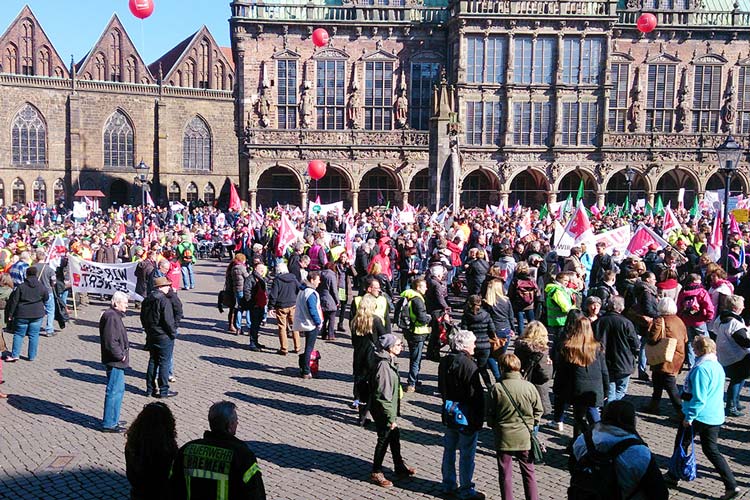 Heute haben die Gewerkschaften des öffentlichen Dienstes zu einem ganztägigen Warnstreik in Bremen und Niedersachsen aufgerufen.