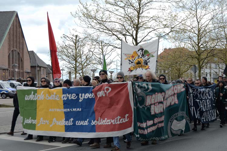 Rund 400 Autonome demonstrierten heute in Oldenburg.