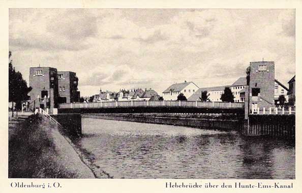 Die Cäcilienbrücke um 1940.