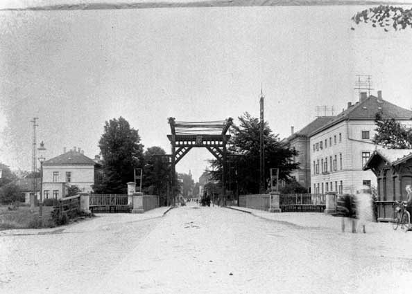 Cäcilienbrücke Ansicht Osternburg vor 1926.