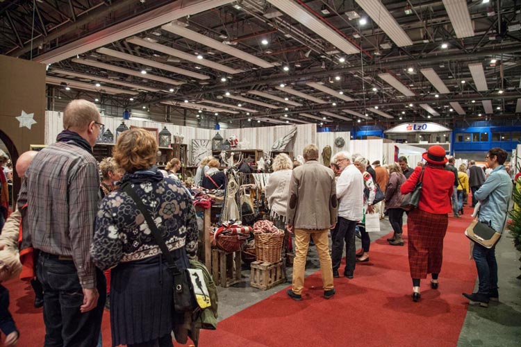 Rund 10.000 Besucher wurden im vergangenen Jahr zu dem Messe-Ensemble Herbst & Winterzauber in den Oldenburger Weser-Ems Hallen begrüßt.