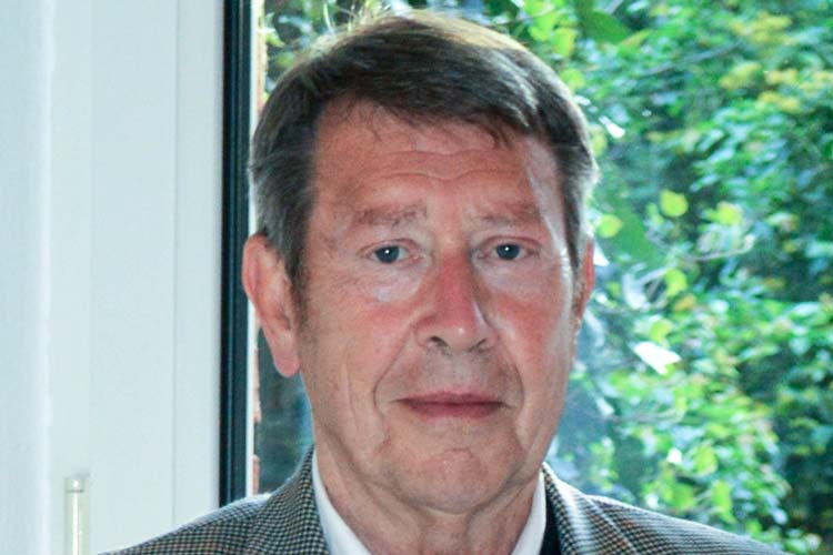 juergen-poeschel