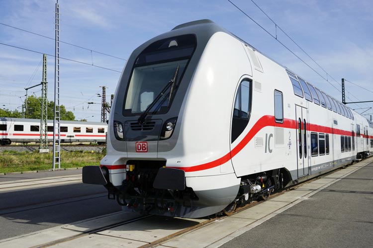 Der Intercity 2 der Deutschen Bahn hält auch in Oldenburg.