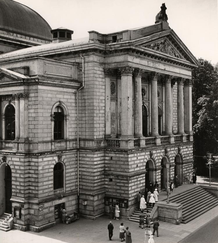 Das Oldenburgische Staatstheater um 1960.