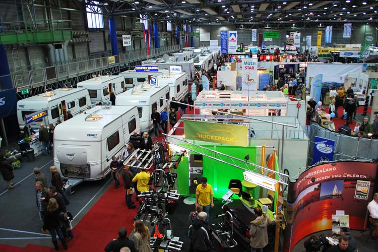 22.000 Besucher werden zur Messe Caravan Freizeit Reisen in den Oldenburger Weser-Ems Hallen erwartet.