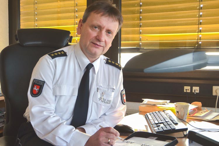 Eckhard Wache, Leitender Polizeidirektor der Polizeiinspektion Oldenburg / Ammerland, stellt fest, dass sich die Sicherheitslage in Oldenburg nicht verändert hat.