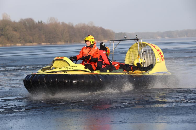 Ein Luftkissenboot gibt es in Niedersachsen nur an zwei Standorten: Steinhuder und Zwischenahner Meer.