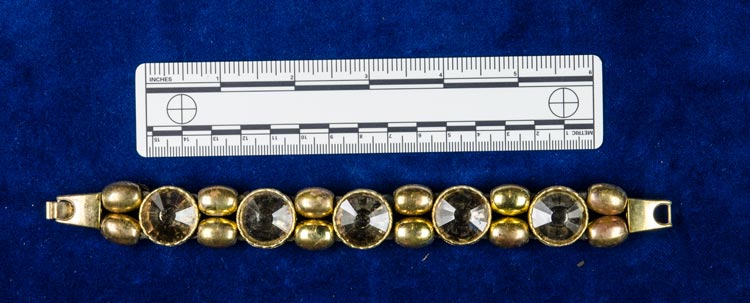 Schmuckfund am Bürgerfelder Teich: Armband