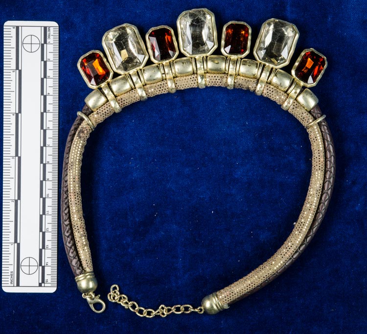 Schmuckfund am Bürgerfelder Teich: Kette.