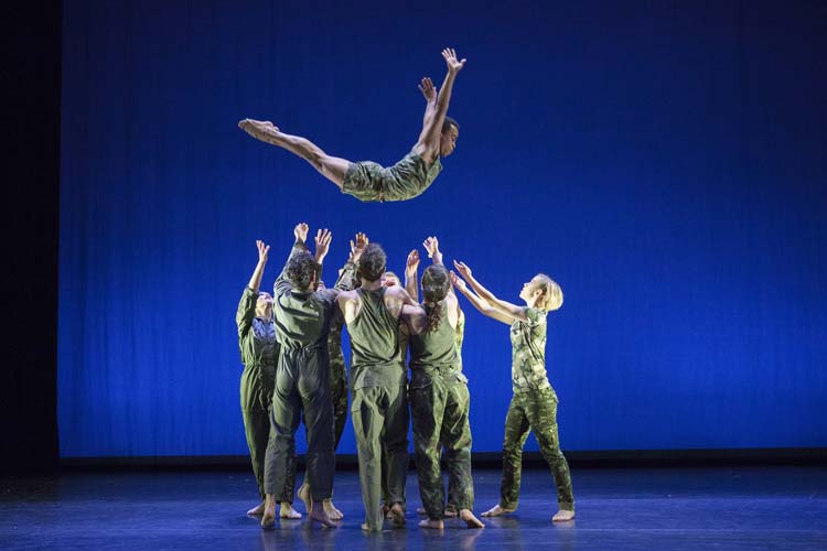 D-Man in the waters zeigt die BallettCompagnie Oldenburg im Großen Haus als Europapremiere.