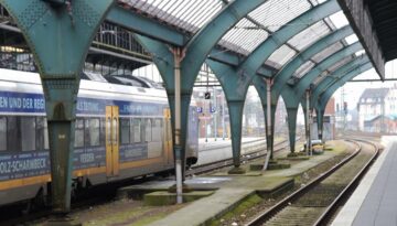 hauptbahnhof-oldenburg-gleishalle