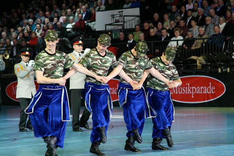 Bei der Musikparade in der Oldenburger EWE Arena treten mehr als 350 Künstler auf.