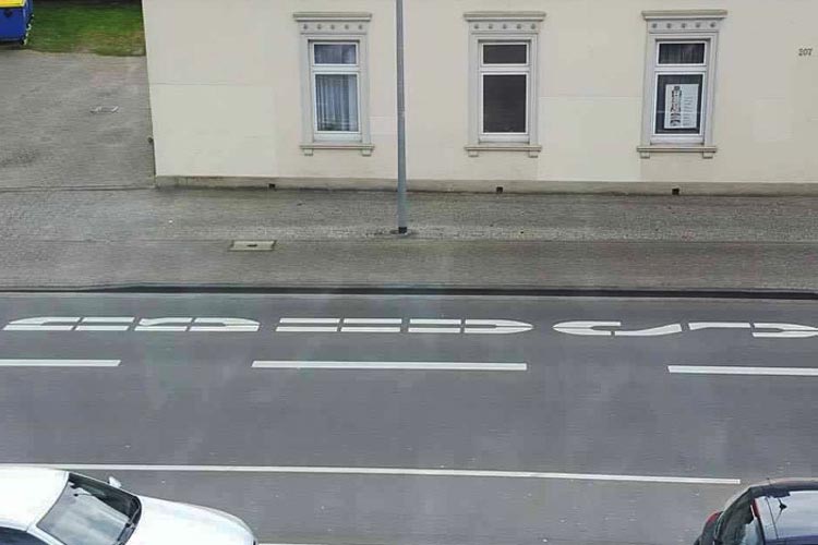Das wäre die richtige Schreibweise.