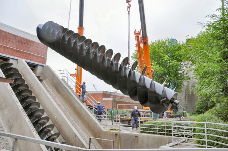 Die neuen Schneckenpumpen sind am Mittwoch und Donnerstag, 8. und 9. Juni, eingebaut worden.