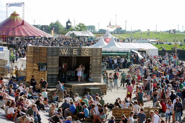 Das Watt en Schlick-Festival war erstmals ausverkauft. Foto: Claudia Ellebrecht Das 2016er Watt en Schlick-Festival in Dangast war erstmals ausverkauft.