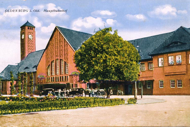 Oldenburger Hauptbahnhof um 1920.