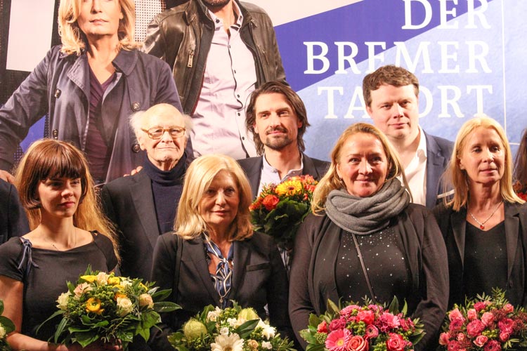 Camilla Renschke, Dieter Schaad, Sabine Postel, Regisseur Philipp Koch, Carmen Molinar, Produzent Michael Polle, Autorin Katrin Bühlig (von links).