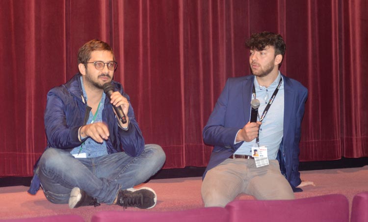 Der erfolgreiche dominikanische Jung-Regisseur José Maria Cabral (links) stellte im Casablanca Kino seinen Film The Projectionist als Europapremiere vor.