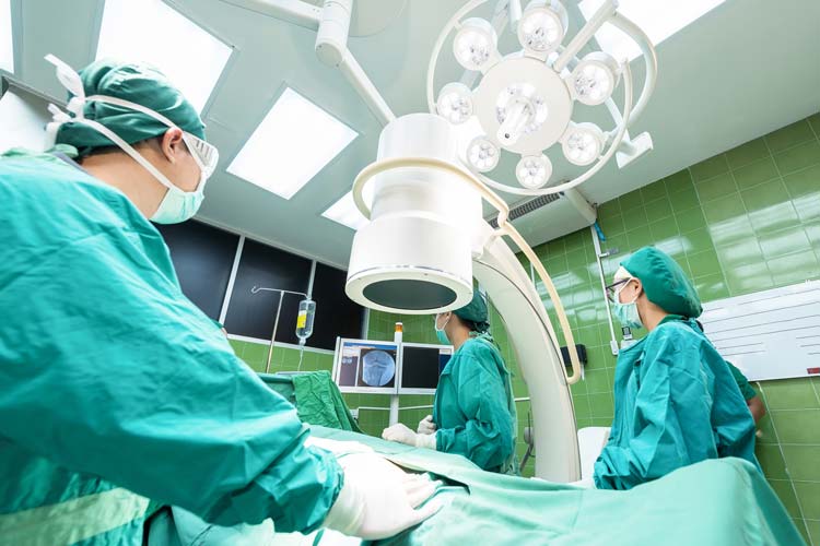 Wenn Ärzte Fehler machen, kann das schwerwiegende Folgen für die Patienten haben.