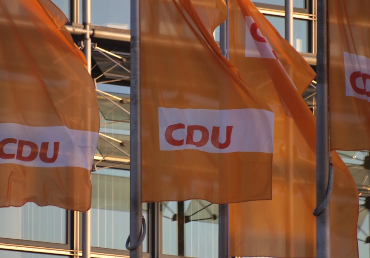 CDU-Flaggen, über dts Nachrichtenagentur