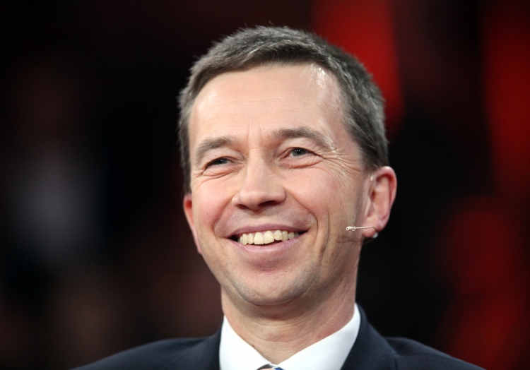 Bernd Lucke freut sich über AfD-Wahlschlappe in Hamburg