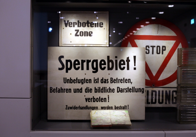 DDR-Verbotsschilder, über dts Nachrichtenagentur