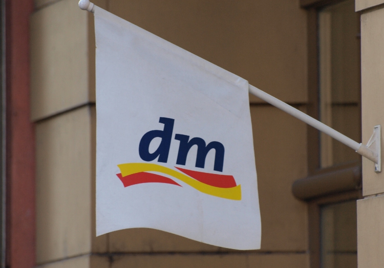 Drogeriemarkt dm, über dts Nachrichtenagentur