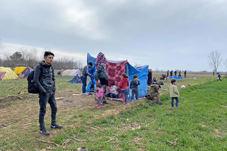 Flüchtlingszelt bei Parzakule.