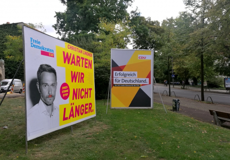 Wahlplakate von FDP und CDU, über dts Nachrichtenagentur