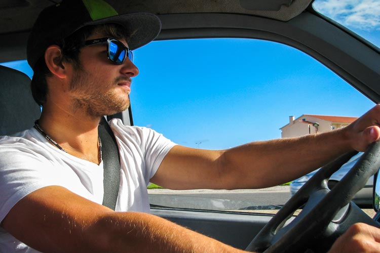 Wenn die Zeit reif für ein neues Auto ist, dann muss der alte Wagen verkauft werden.