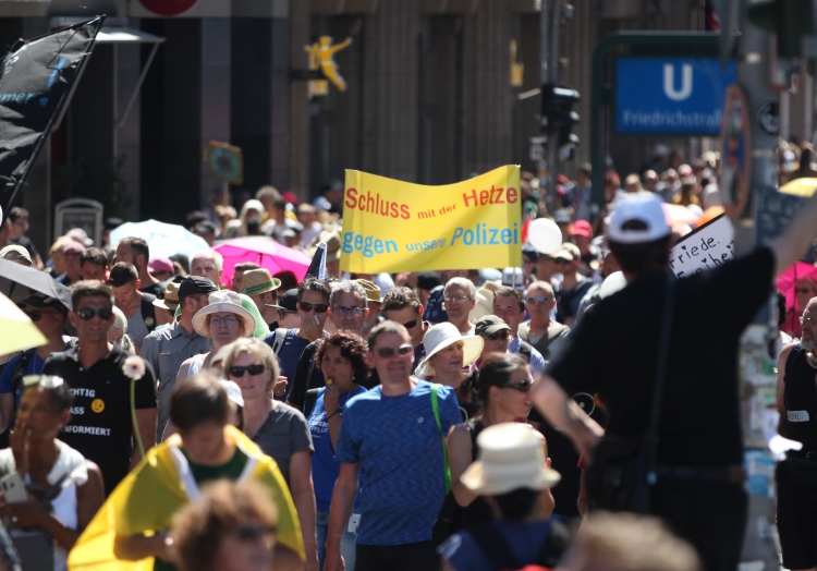 Demo von Corona-Skeptikern am 01.08.2020, über dts Nachrichtenagentur