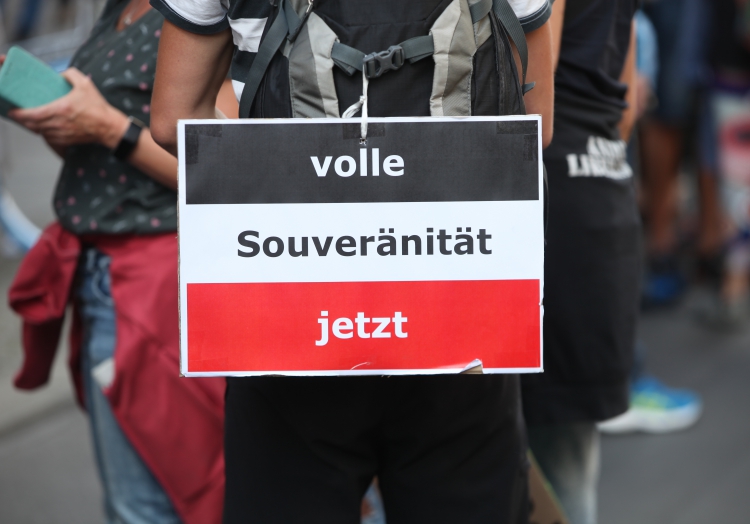 Reichsbürger bei Demo von Corona-Skeptikern am 29.08.2020, über dts Nachrichtenagentur