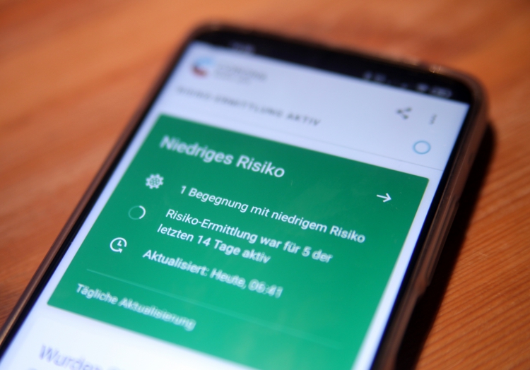Corona-Warn-App mit Risikobegegnung, über dts Nachrichtenagentur