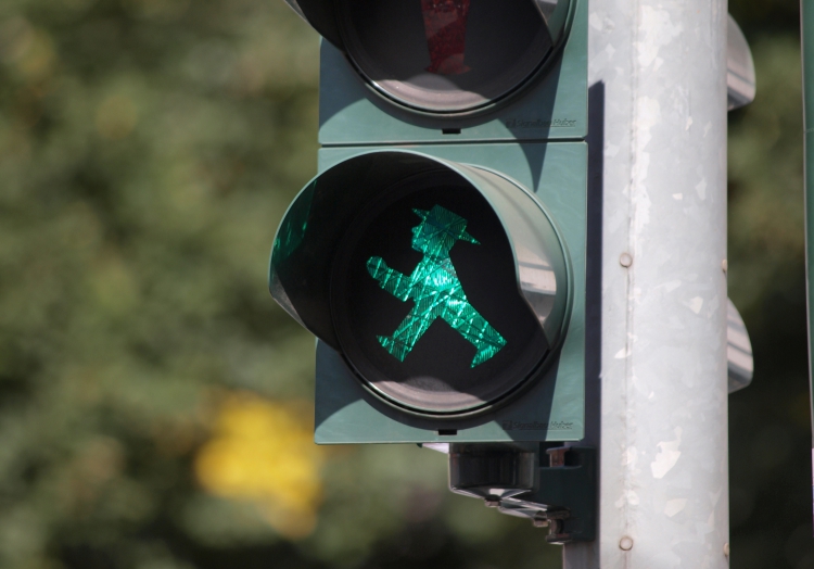 Grüne Fußgängerampel, Ampelmännchen, Ampel, über dts Nachrichtenagentur