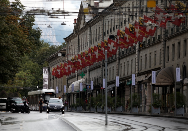 Schweiz-Fahnen in Genf, über dts Nachrichtenagentur