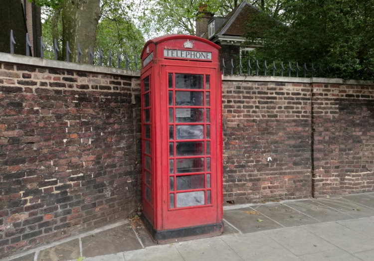 Telefonzelle in London, über dts Nachrichtenagentur