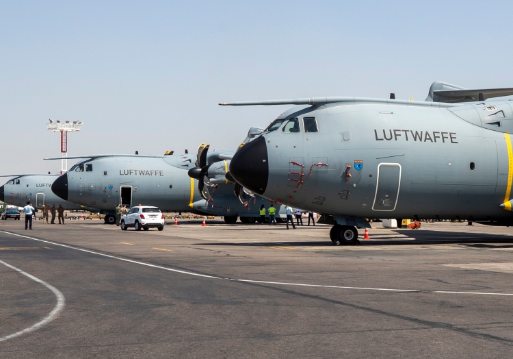 Transportflugzeug Airbus A400M der Bundeswehr, GAF, Text: über dts Nachrichtenagentur