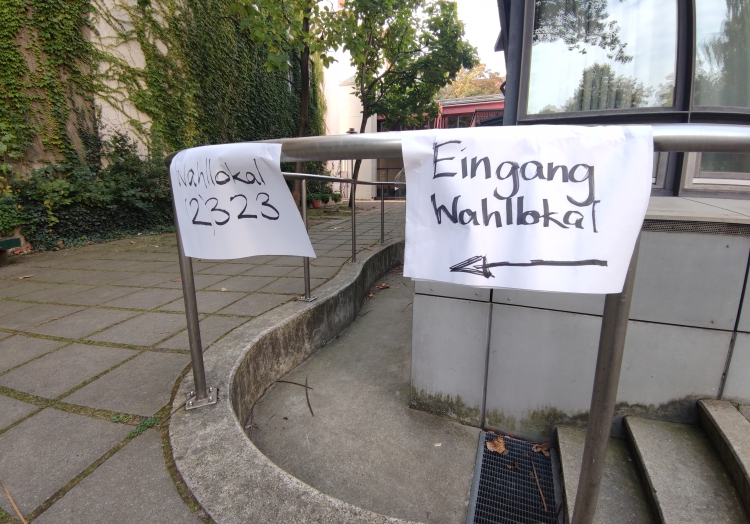 Hier gab es keine Warteschlange: Berliner Wahllokal am 26.09.2021, über dts Nachrichtenagentur