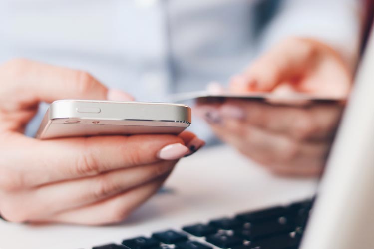 Das beliebte elektronische Zahlungsmittel ist einer der weltweiten Marktführer im Bereich der Onlinezahlungsmittel.