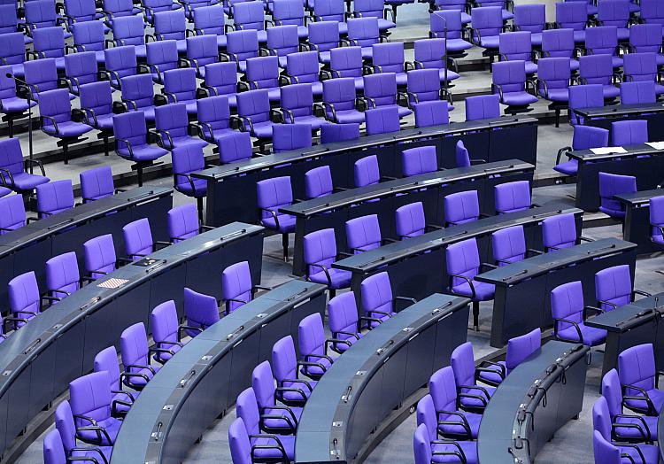 Sitze im Bundestagsplenum, über dts Nachrichtenagentur
