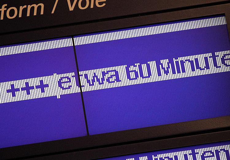Verspätungs-Anzeige bei der Bahn, über dts Nachrichtenagentur