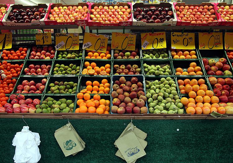 Früchte auf einem Obststand, über dts Nachrichtenagentur