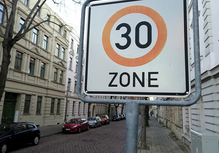 Tempo-30-Zone, über dts Nachrichtenagentur