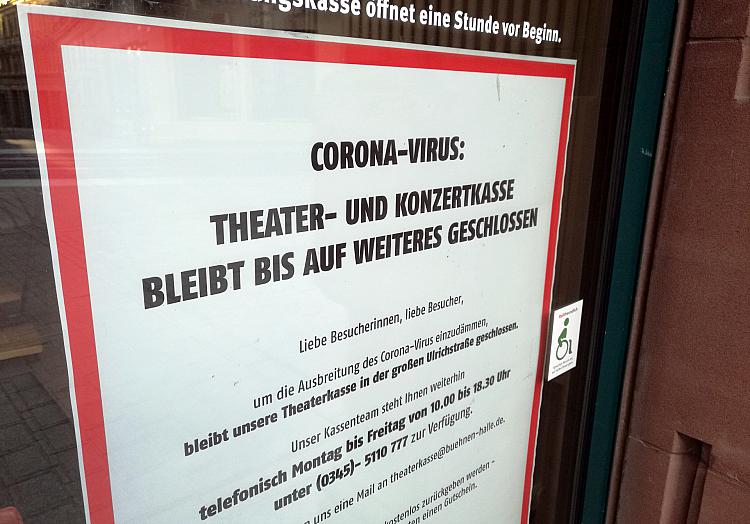 Wegen Corona geschlossene Theaterkasse, über dts Nachrichtenagentur