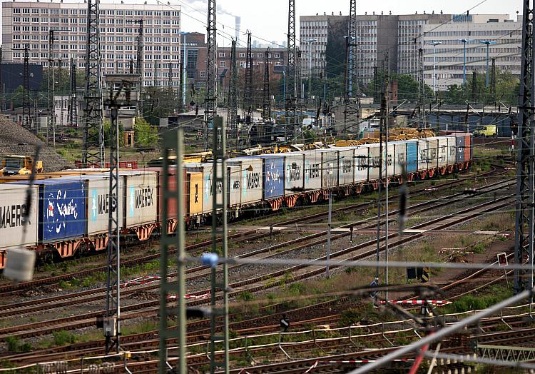 Güterwaggons am Bahnhof in Halle (Saale), über dts Nachrichtenagentur
